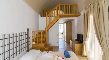 ANTINEA SUITES & SPA HOTEL
