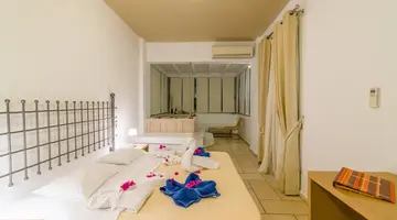 _ANTINEA SUITES & SPA