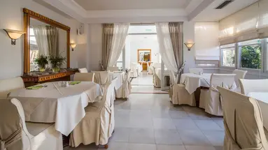 Antinea Suites & Spa
