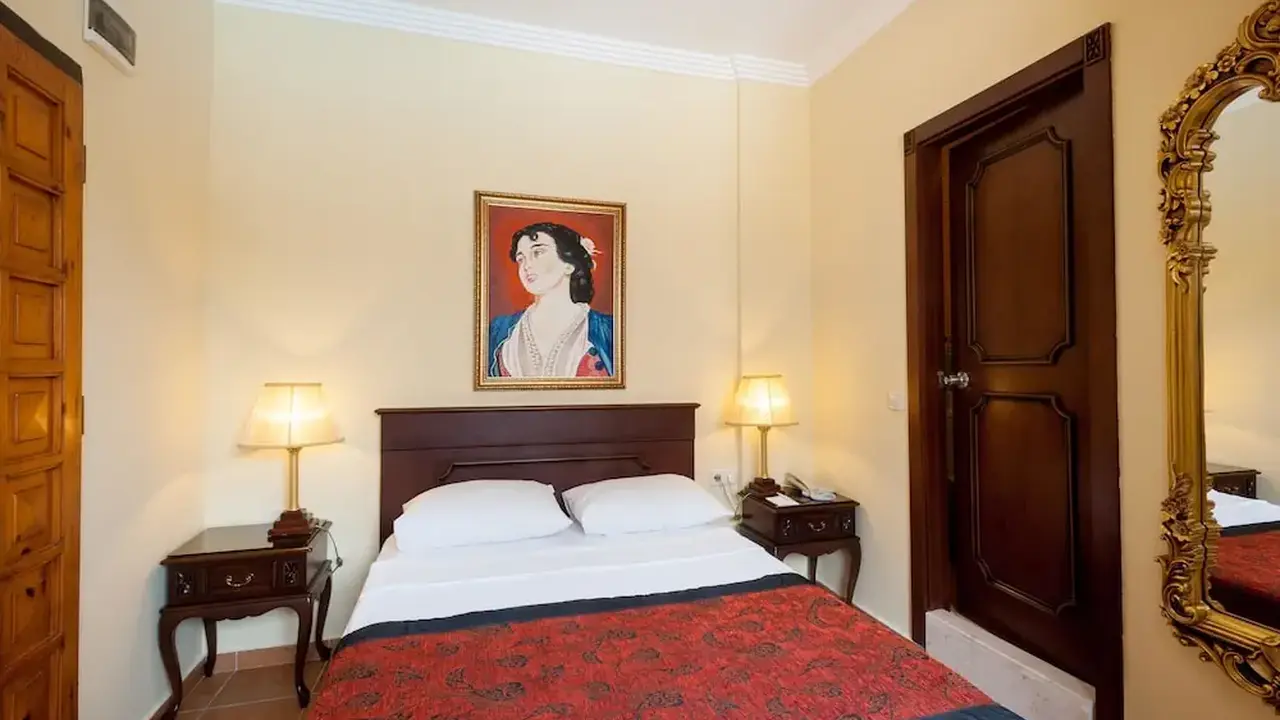 Antique Roman Palace Museum Hotel - Adul