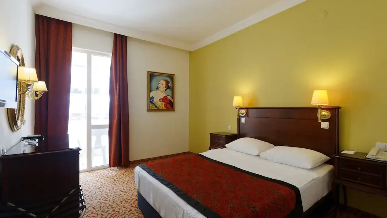 Antique Roman Palace Museum Hotel - Adul