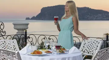 ANTIQUE ROMAN PALACE MUSEUM HOTEL ADULT ONLY