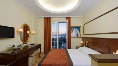 ANTIQUE ROMAN PALACE MUSEUM HOTEL ADULT ONLY