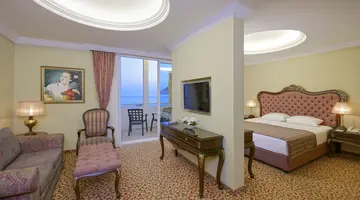 ANTIQUE ROMAN PALACE MUSEUM HOTEL ADULT ONLY