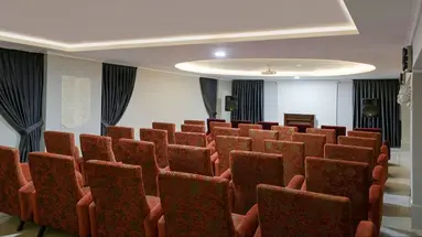 ANTIQUE ROMAN PALACE "MUSEUM HOTEL"