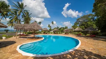 Antonio Beach Hotel & Spa