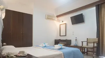 Antonios Hotel