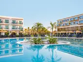 AP Cabanas Beach and Nature