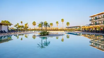 AP Cabanas Beach & Nature