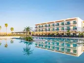 AP Cabanas Beach & Nature