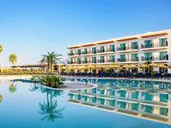 AP Cabanas Beach & Nature
