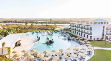 AP Cabanas Beach & Nature