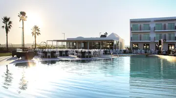 AP Cabanas Beach & Nature