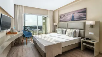 AP Maria Nova Lounge - Adults Friendly