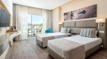 AP Maria Nova Lounge - Adults Friendly
