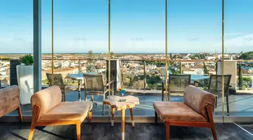 AP Maria Nova Lounge - Adults Friendly