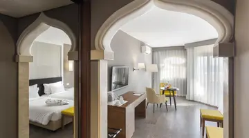 AP Oriental Beach - Adults Friendly