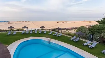 AP Oriental Beach