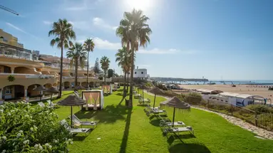 AP Oriental Beach