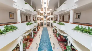 AP Oriental Beach