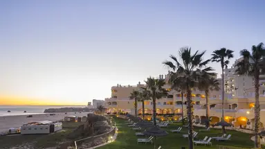 AP Oriental Beach