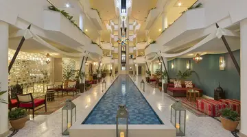 AP Oriental Beach