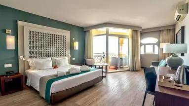 AP Oriental Beach