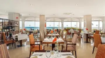 AP Oriental Beach