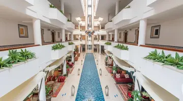 AP Oriental Beach