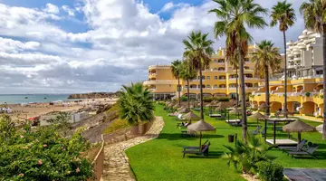 AP Oriental Beach