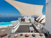 Apanemo Hotel and Suites