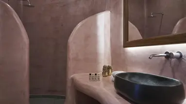 Apanemo Hotel and Suites