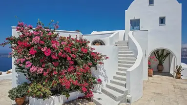 Apanemo Hotel and Suites