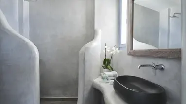 Apanemo Hotel and Suites