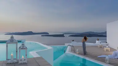 Apanemo Hotel and Suites