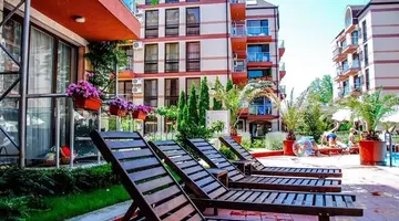 Apart Hotel Tarsis Club