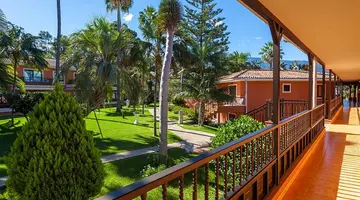 Apartamentos Ambassador