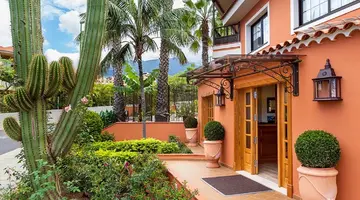 Apartamentos Ambassador