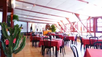 Apartamentos Castillo Beach