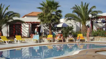 Apartamentos Castillo Beach