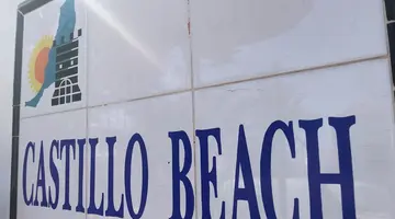 Apartamentos Castillo Beach