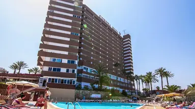 Apartamentos Corona Roja