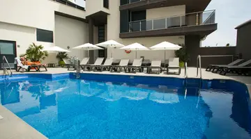 APARTAMENTOS FUENGIROLA PLAYA