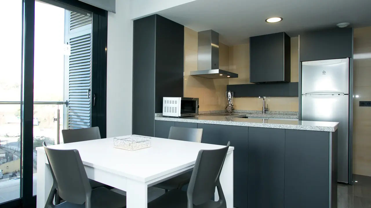 APARTAMENTOS FUENGIROLA PLAYA