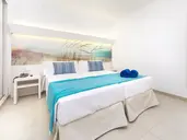 Apartamentos Globales Lord Nelson