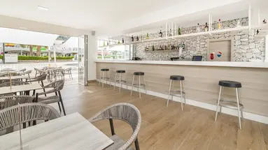 Apartamentos Globales Lord Nelson