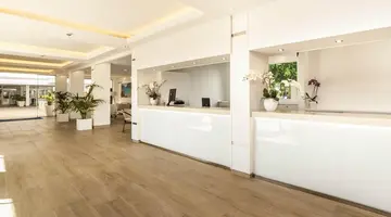 Apartamentos Globales Lord Nelson