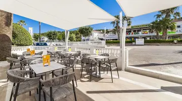 Apartamentos Globales Lord Nelson