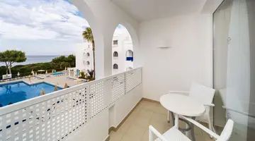 Apartamentos Globales Lord Nelson