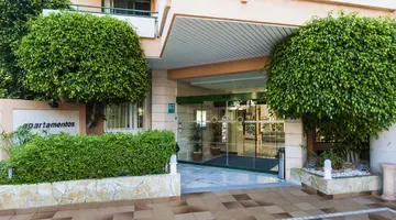 Apartamentos Globales Nova